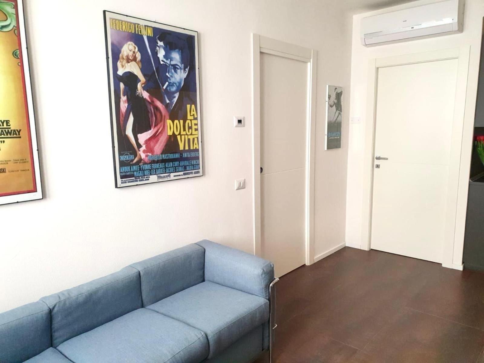 Appartamento Cinema Impero - Posto Auto Privato เซียนา ห้อง รูปภาพ